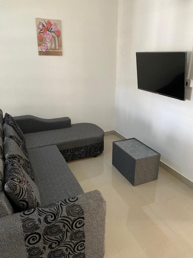 La Colombe Apartment *